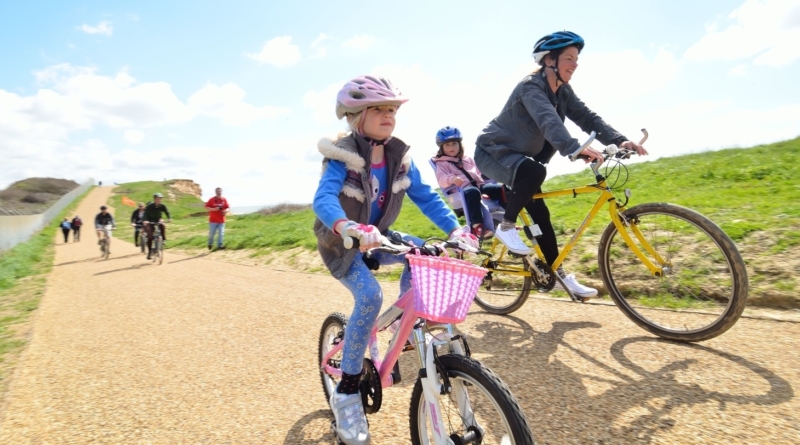 The Definite Guide to Start a Cycling Adventure with Kids